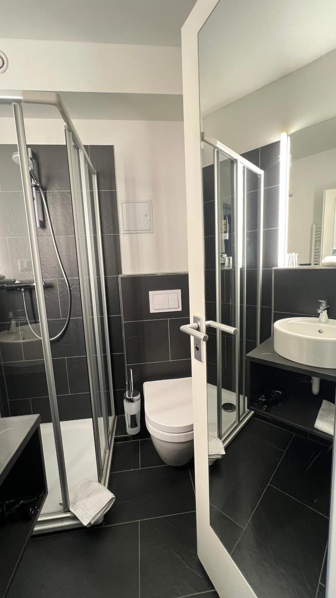 Hotel Medo Koeln Extérieur photo